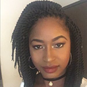 Meet your Posher, Vicky